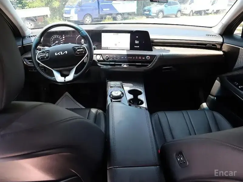 2023 Kia K8 с пробегом 31 885 км