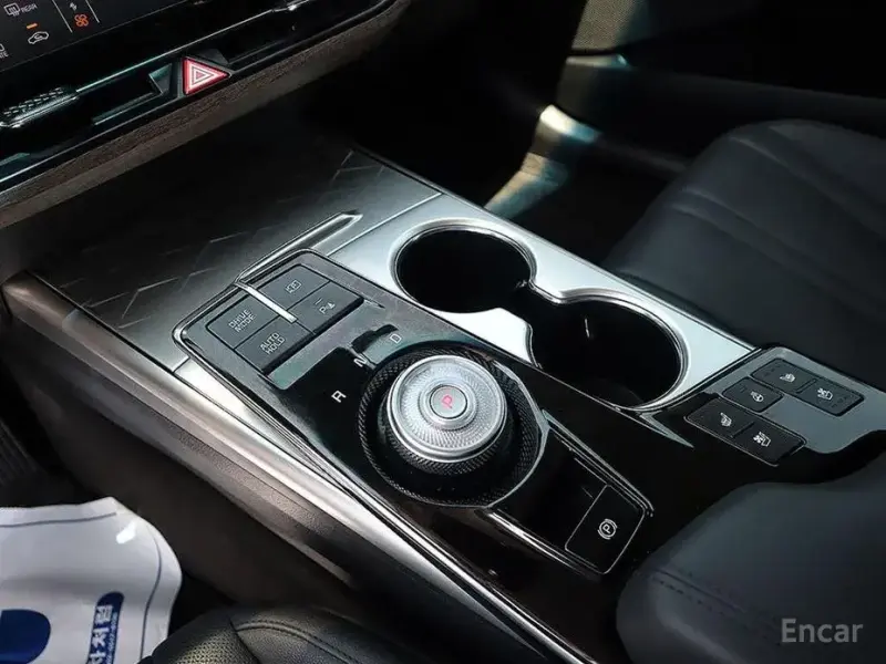 2023 Kia K8 с пробегом 31 885 км