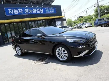 2023 Kia K8 с пробегом 31 885 км