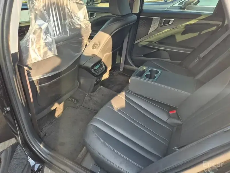 2023 Kia K8 с пробегом 52 946 км
