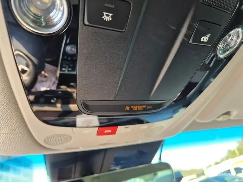 2023 Kia K8 с пробегом 52 946 км