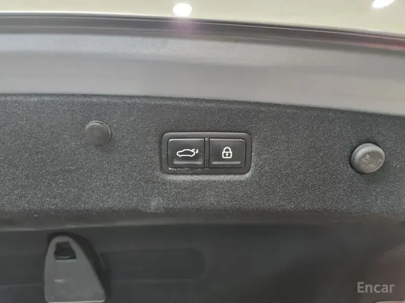 2023 Kia K8 с пробегом 55 918 км