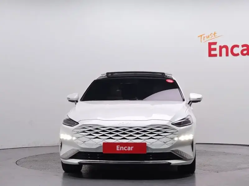 2023 Kia K8 с пробегом 67 760 км