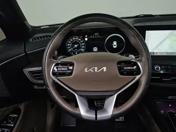 2023 Kia K8 с пробегом 67 760 км
