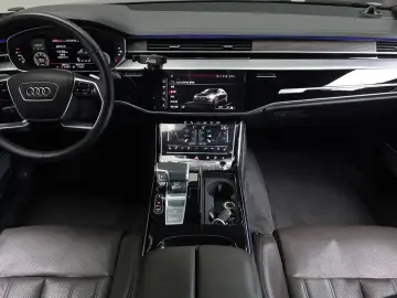 2023 Audi A8 с пробегом 58 572 км