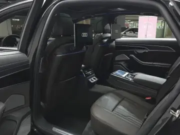 2023 Audi A8 с пробегом 58 572 км