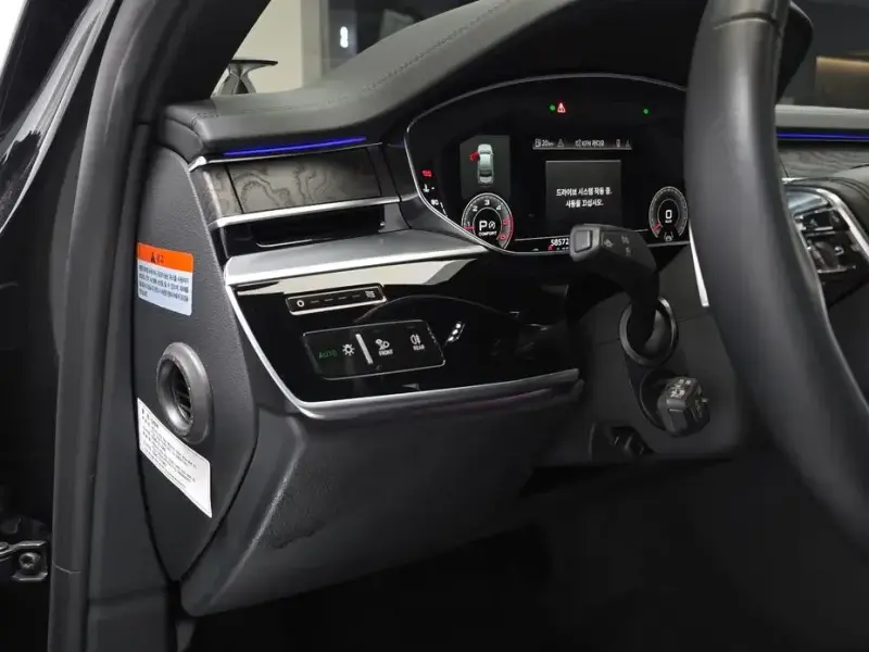 2023 Audi A8 с пробегом 58 572 км