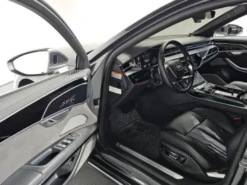 2021 Audi A8 с пробегом 65 657 км