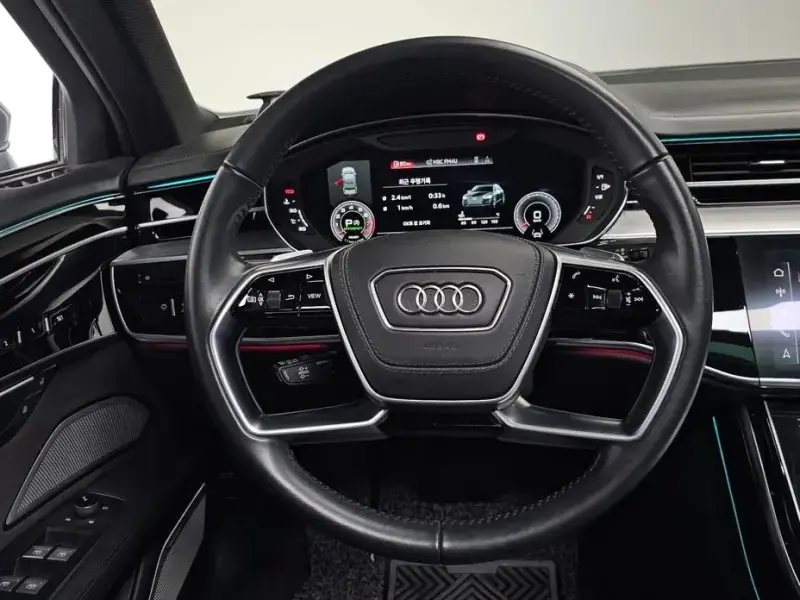 2021 Audi A8 с пробегом 65 657 км