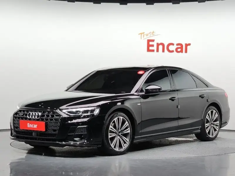 2023 Audi A8 с пробегом 21 234 км