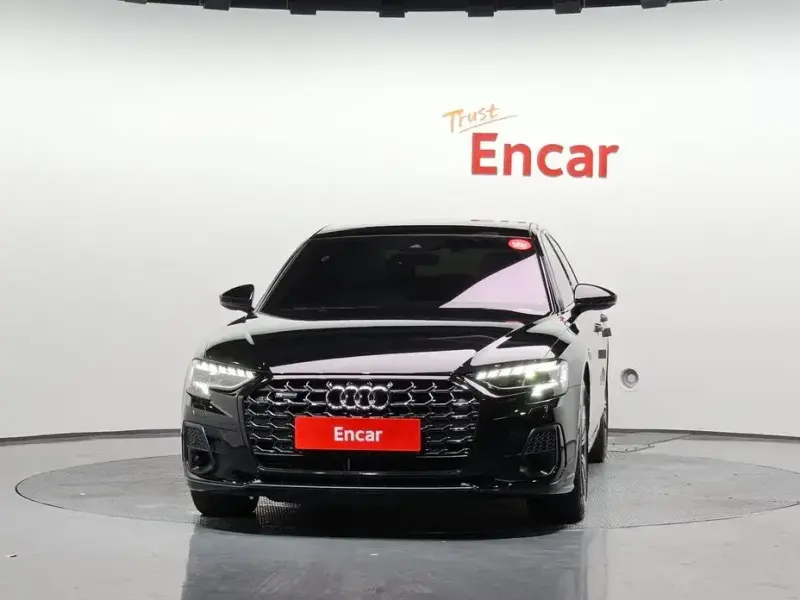 2023 Audi A8 с пробегом 21 234 км