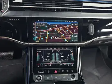 2023 Audi A8 с пробегом 21 234 км