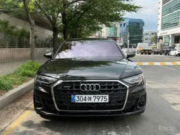 2023 Audi A8 с пробегом 9 760 км