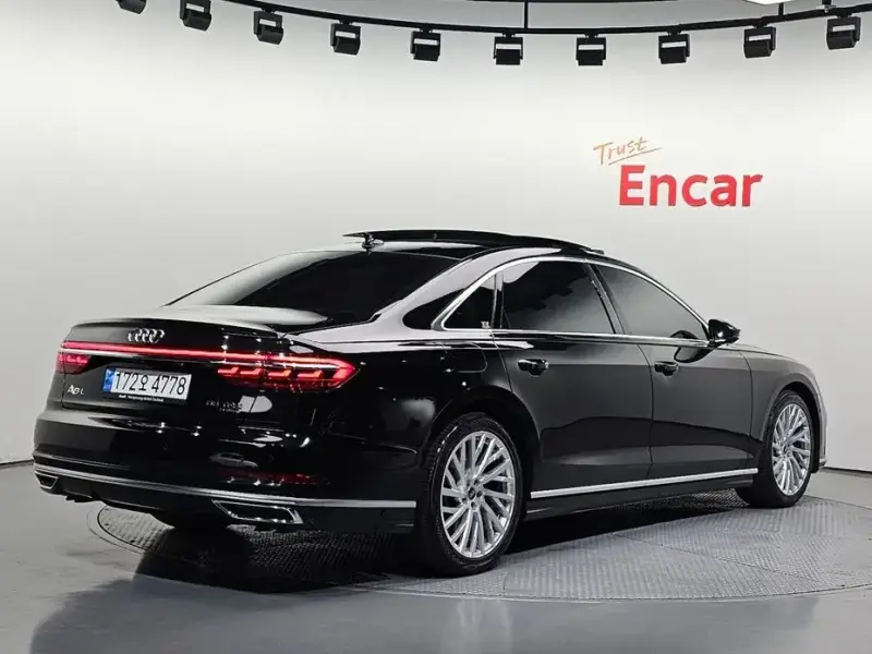 2021 Audi A8 с пробегом 88 786 км