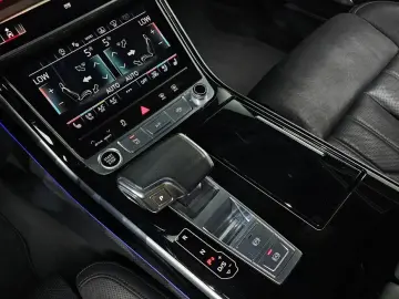 2021 Audi A8 с пробегом 88 786 км