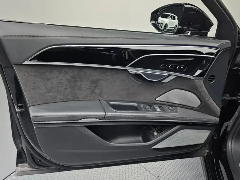 2021 Audi A8 с пробегом 88 786 км