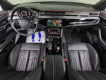 2022 Audi A8 с пробегом 40 865 км