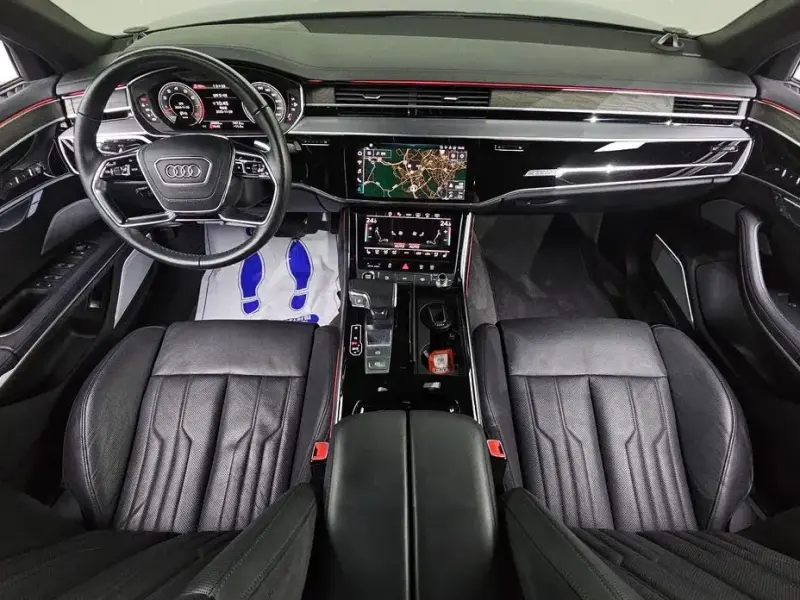 2022 Audi A8 с пробегом 40 865 км