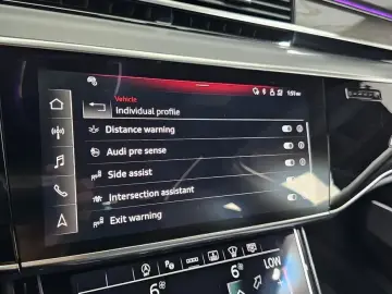 2023 Audi A8 с пробегом 57 129 км