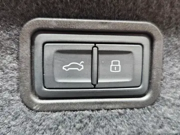 2023 Audi A8 с пробегом 57 129 км