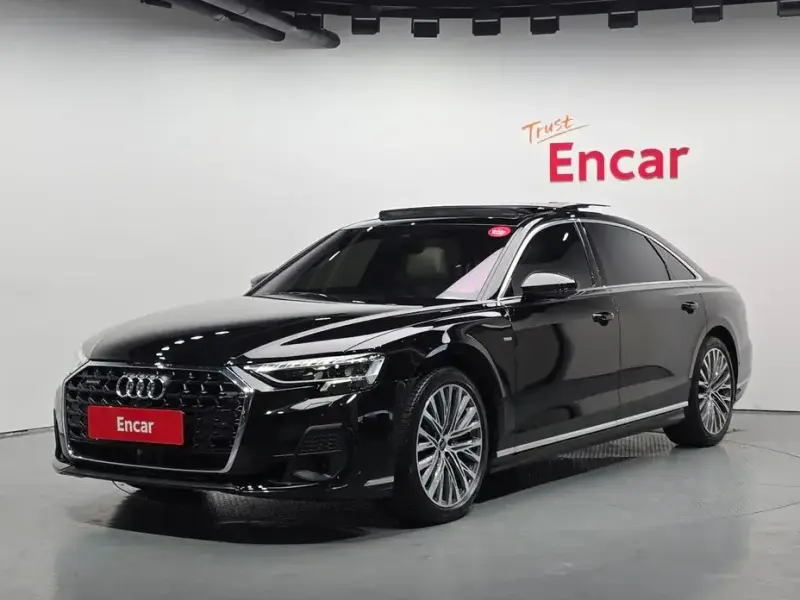 2023 Audi A8 с пробегом 13 675 км