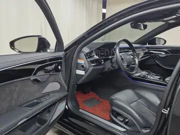 2021 Audi A8 с пробегом 46 075 км