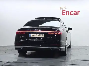 2021 Audi A8 с пробегом 118 600 км