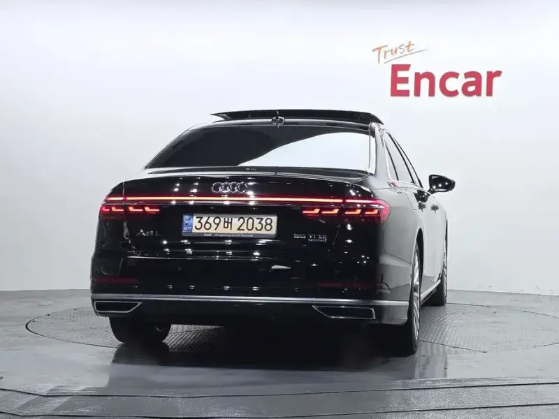 2021 Audi A8 с пробегом 118 600 км