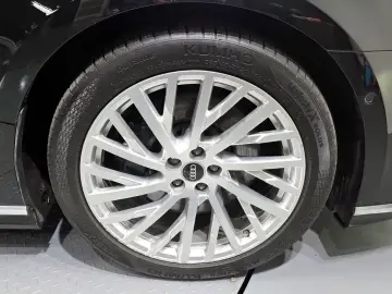 2021 Audi A8 с пробегом 118 600 км