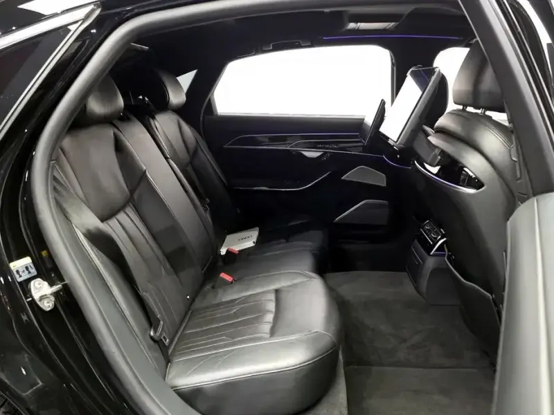 2021 Audi A8 с пробегом 118 600 км