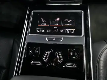 2021 Audi A8 с пробегом 118 600 км