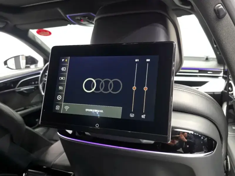 2021 Audi A8 с пробегом 118 600 км