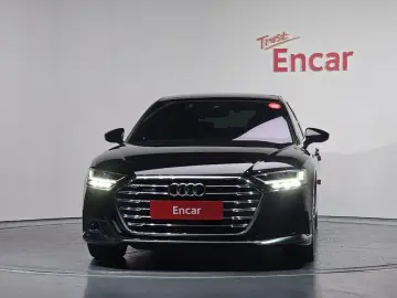 2021 Audi A8 с пробегом 46 618 км