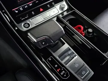 2021 Audi A8 с пробегом 57 673 км