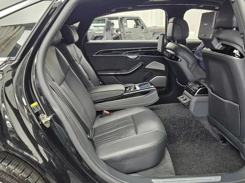 2021 Audi A8 с пробегом 57 673 км