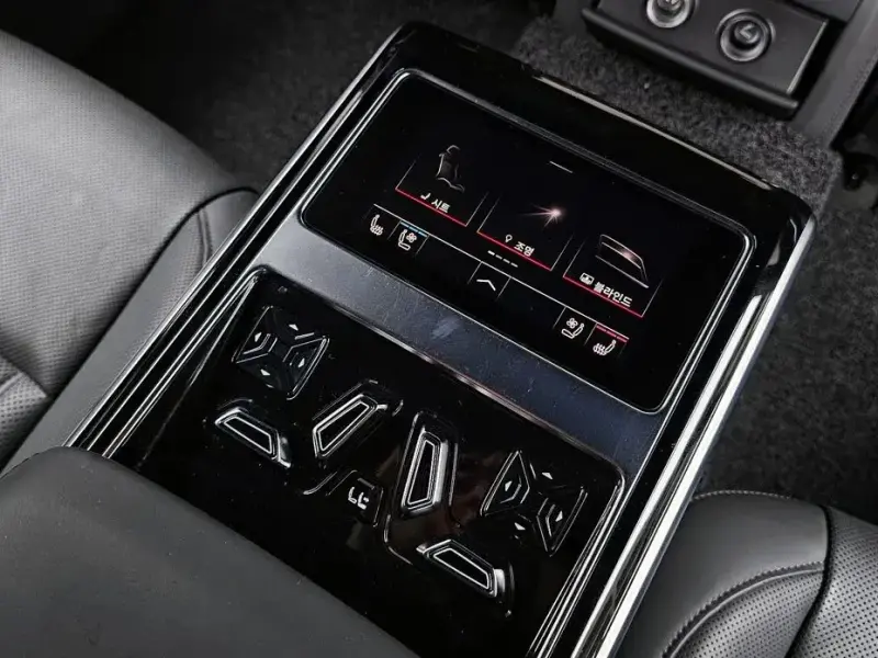 2021 Audi A8 с пробегом 57 673 км