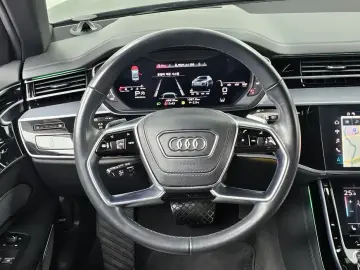2021 Audi A8 с пробегом 46 618 км