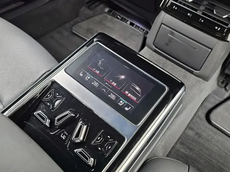 2021 Audi A8 с пробегом 46 618 км