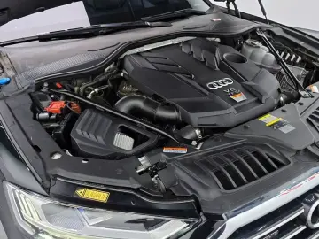 2021 Audi A8 с пробегом 95 201 км