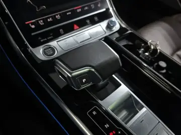 2021 Audi A8 с пробегом 95 201 км