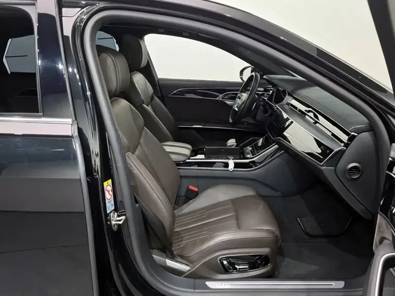 2021 Audi A8 с пробегом 95 201 км