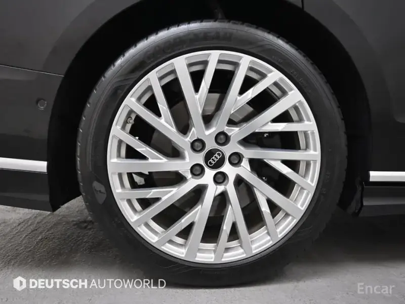 2021 Audi A8 с пробегом 39 000 км