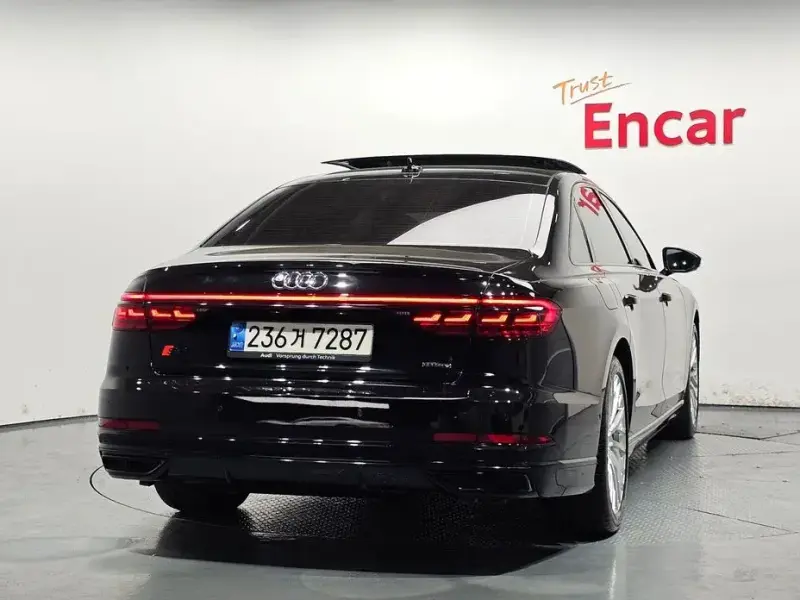 2021 Audi A8 с пробегом 45 311 км