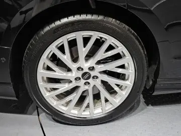2021 Audi A8 с пробегом 45 311 км