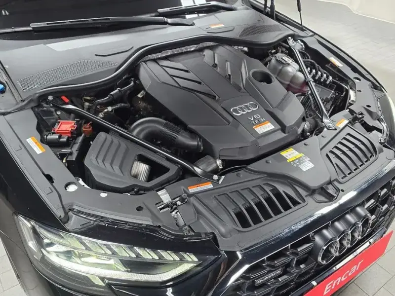 2023 Audi A8 с пробегом 28 277 км