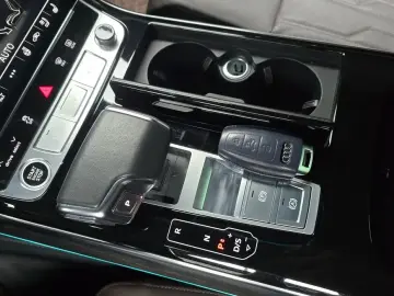 2023 Audi A8 с пробегом 28 277 км