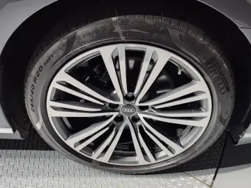 2023 Audi A8 с пробегом 29 502 км