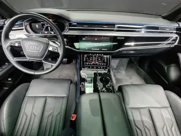 2023 Audi A8 с пробегом 29 502 км