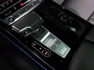2023 Audi A8 с пробегом 29 502 км