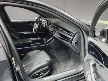 2023 Audi A8 с пробегом 29 502 км